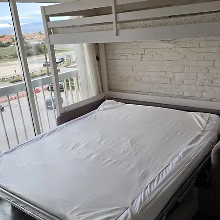 Apartment Ideal A 100m De La Avec Parking Securise - Fr-1-782-71 *